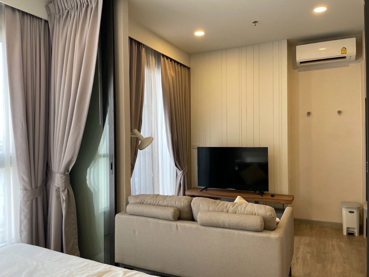 picture Keen 9floor 15,000 THB full furnish - 2/17