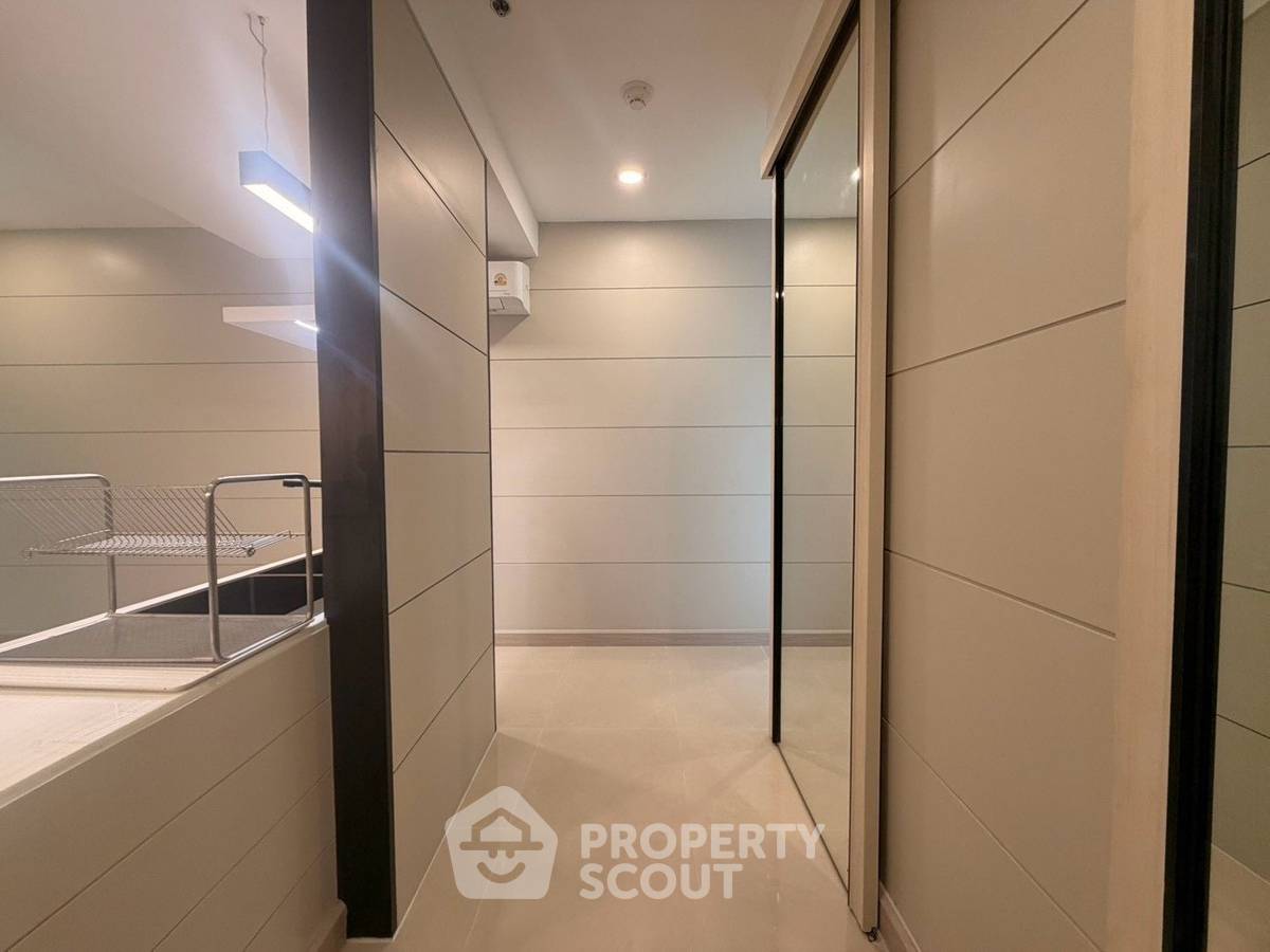 picture 3-BR 241 Sqm For Sale At The Height Condominium (ID 3302275) - 2/32