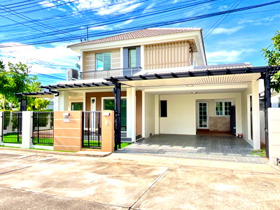 บ้านเดี่ยว ชลบุรี : เจ้าของขายเอง บ้านเดี่ยวหลังมุม 63วา แกรนด์วัลเล่ย์-เลี่ยงหนองมน 4นอน รีโนเวทใหม่พร้อมเข้าอยู่