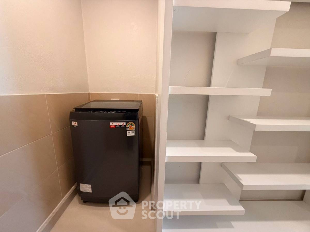 picture 3-BR 241 Sqm For Sale At The Height Condominium (ID 3302275) - 32/32