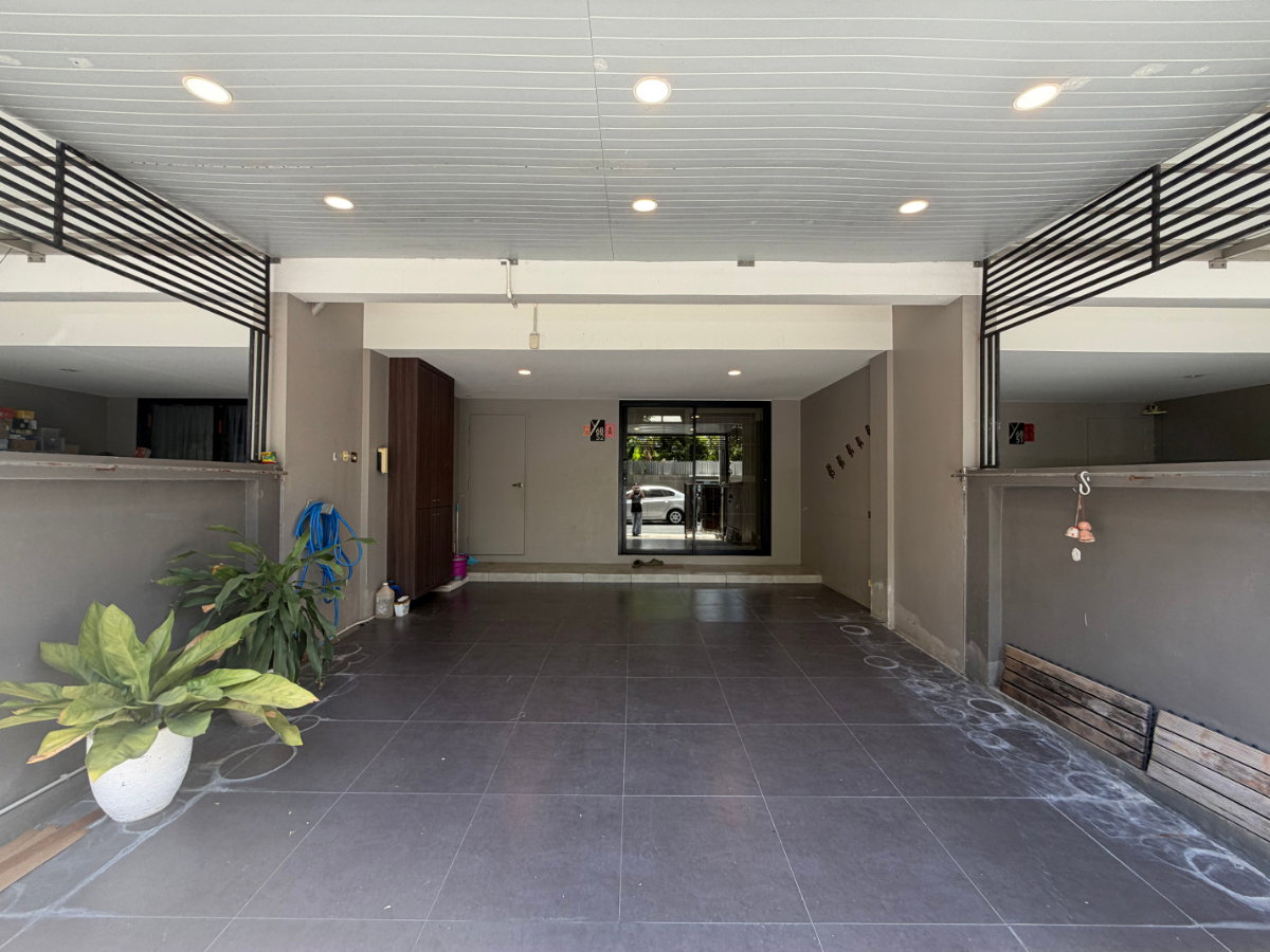 picture For Rent: Y Residence Sukhumvit 113 Only 35,000 THB/month - 3/25