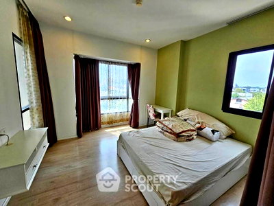 คอนโดให้เช่า : คอนโดสองห้องนอน S1 Condominium Rama 9 ย่านสวนหลวง (ID 2496837)