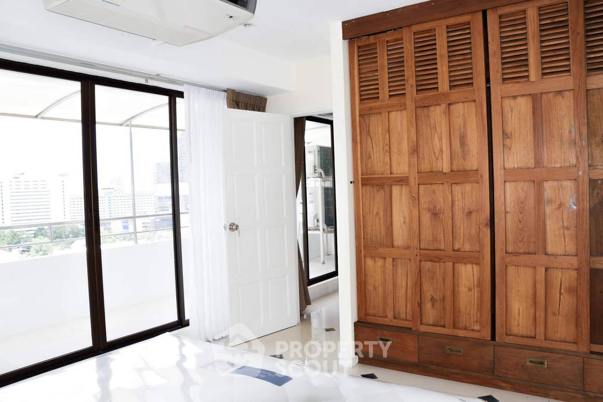 picture 90m To BTS Chong Nonsi | 2-BR Diamond Tower Condominium (ID 3303593) - 9/13