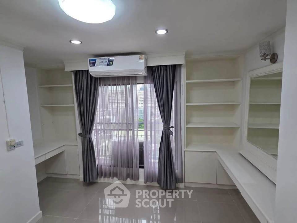 picture 2-BR Condo at Liberty Park 2 near ARL Makkasan (ID 3300982) - 5/6