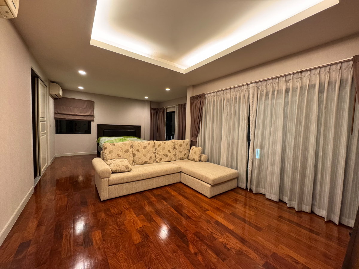 รูป บ้านเดี่ยวไซส์ใหญ่ โครงการแกรนด์บางกอกบูเลอวาร์ด ราชพฤกษ์-รัตนาธิเบศร์ - รูปที่ 9/10