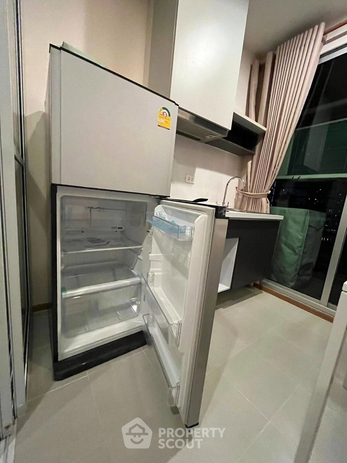 picture 16th-Floor 1-BR Condo At The Base Sukhumvit 77 Near BTS On Nut (ID 2137969) - 16/23