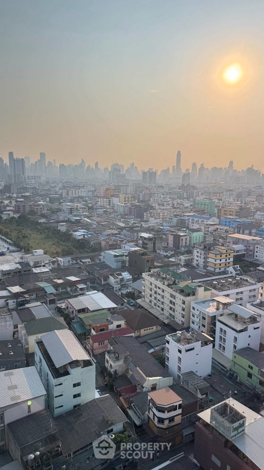 รูป คอนโด 3-ห้องนอน ที่ ศรีวรา แมนชั่น คอนโดมิเนียม 1 ใกล้ MRT ศูนย์วัฒนธรรมแห่งประเทศไทย (ID 3304564) - รูปที่ 18/20