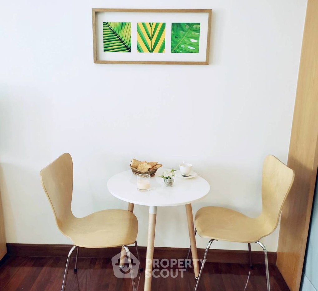 รูป คอนโด 1 ห้องนอน Pipat Place Condominium ห่าง BTS ช่องนนทรี 300 ม. (ID 636720) - รูปที่ 10/11