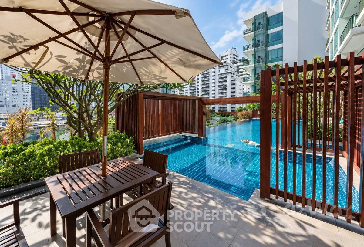 รูป คอนโด 3-ห้องนอน ที่ เรนด์ สุขุมวิท 23 ใกล้ MRT สุขุมวิท (ID 3299704) - รูปที่ 11/13