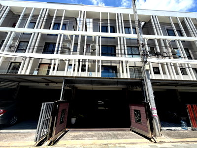 Townhouses for rent Samut Prakarn : For Rent: Y Residence Sukhumvit 113 Only 35,000 THB/month