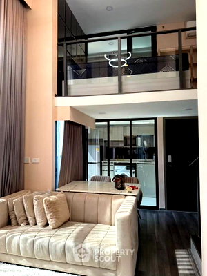 Condos for sale : 2-BR Condo at KnightsBridge Space Rama 9 near MRT Phra Ram 9 (ID 3305141)