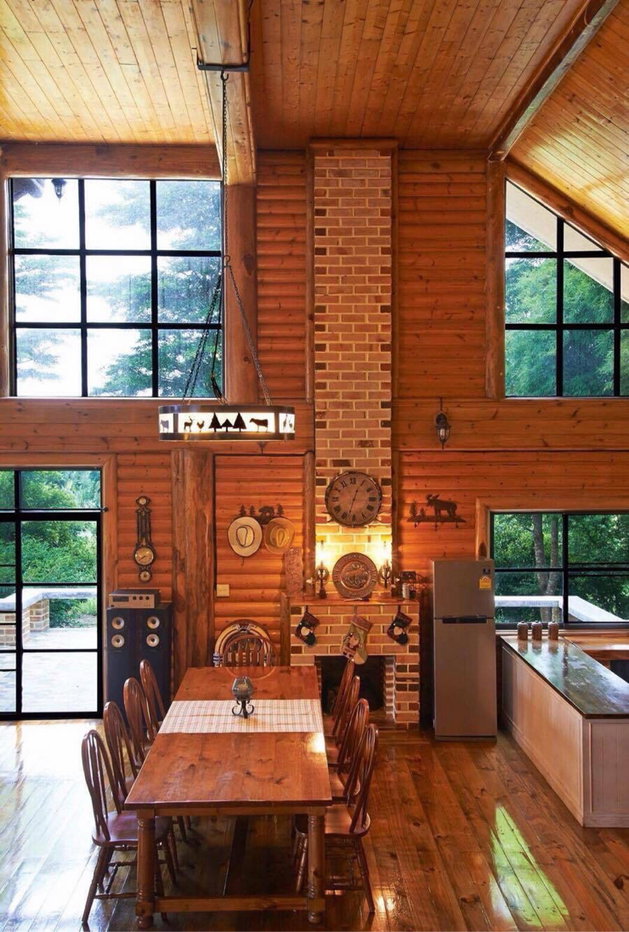 picture Luxury Mountain Timber Villa for Sale in Chiang Rai - 2/5