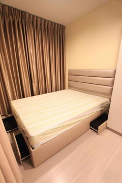 PFD-09134 Condo for rent Life Asoke Hype : Brand-new room—simple, warm, and comfortable.