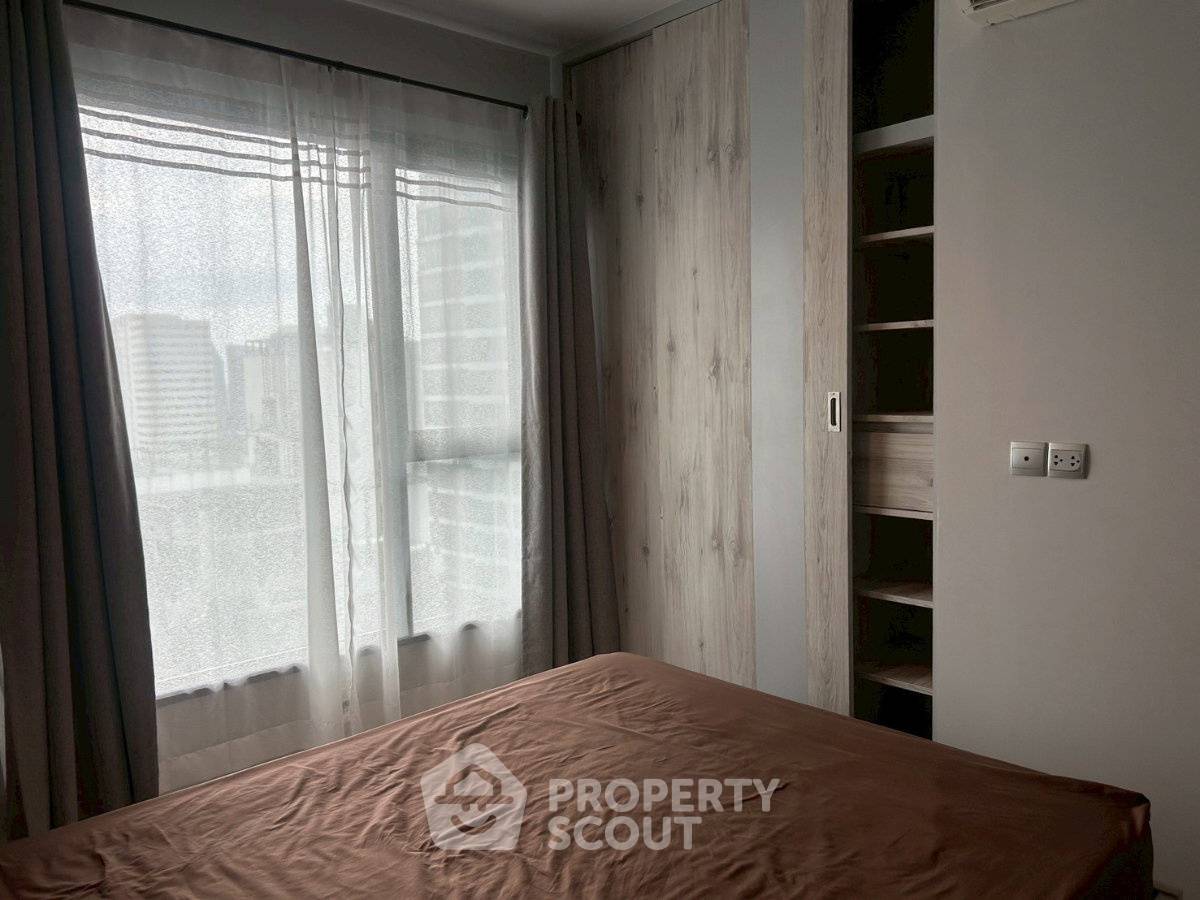 รูป คอนโด 1-ห้องนอน ที่ ไลฟ์ อโศก - พระราม 9 ใกล้ MRT พระราม 9 (ID 3186775) - รูปที่ 3/12