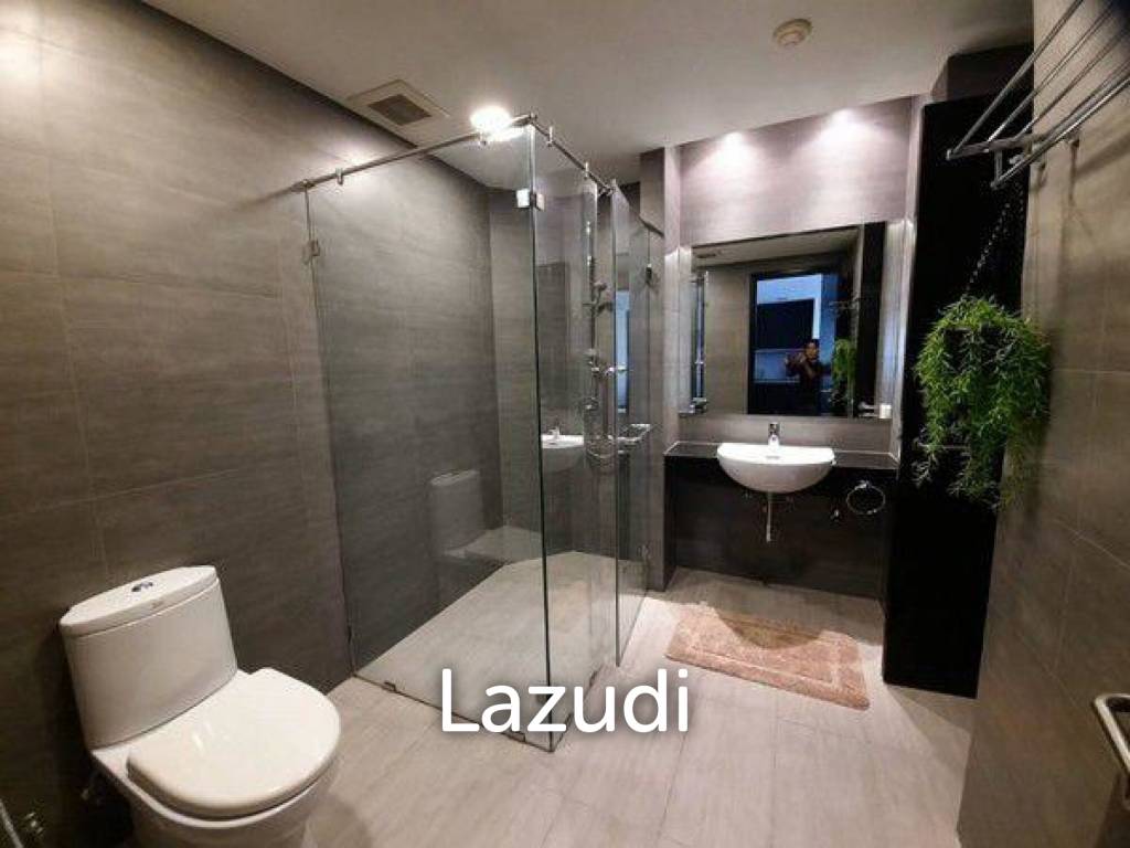 picture Luxury 3-Bedroom Residence for Sale at La Royale Beach - 17/18