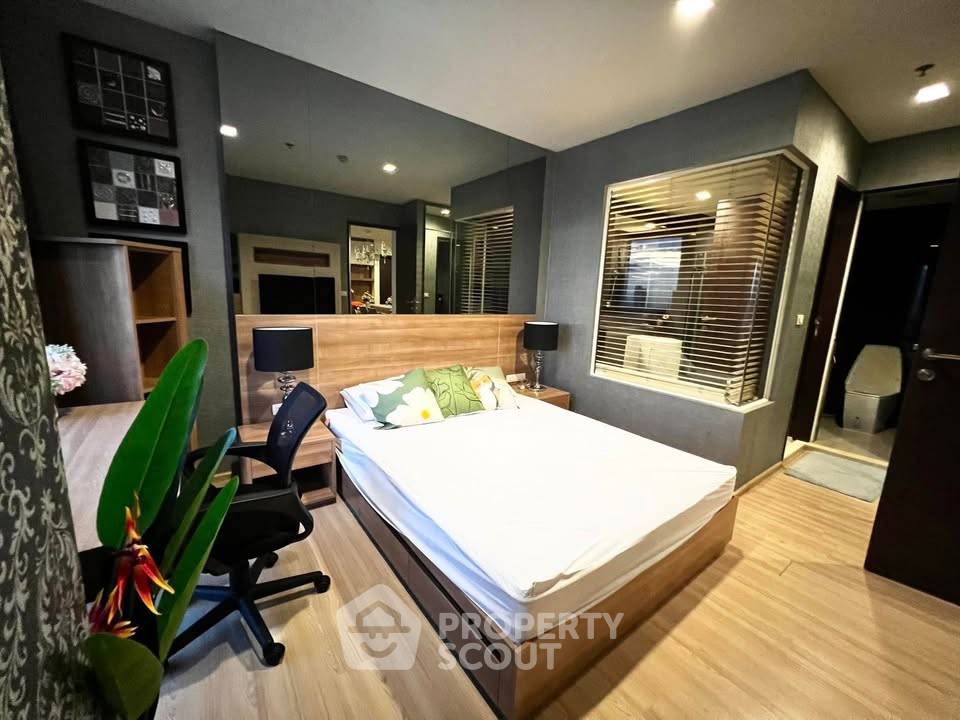 รูป คอนโด 1-ห้องนอน ที่ ริธึ่ม สาทร ใกล้ BTS สะพานตากสิน (ID 3305454) - รูปที่ 10/15