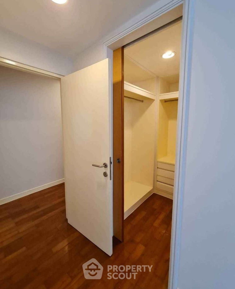 รูป คอนโด 3 ห้องนอน Baan Siri Ruedee ใกล้ BTS เพลินจิต (ID 2087870) - รูปที่ 11/12