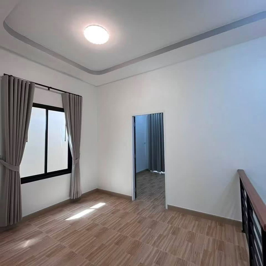 รูป ขายบ้าน 2 ชั้น 3 ห้องนอน 2 ห้องน้ำ ทำเลดี ตรงข้ามโรบินสัน (ราคาเพียง 2.95 ล้าน) - รูปที่ 18/20