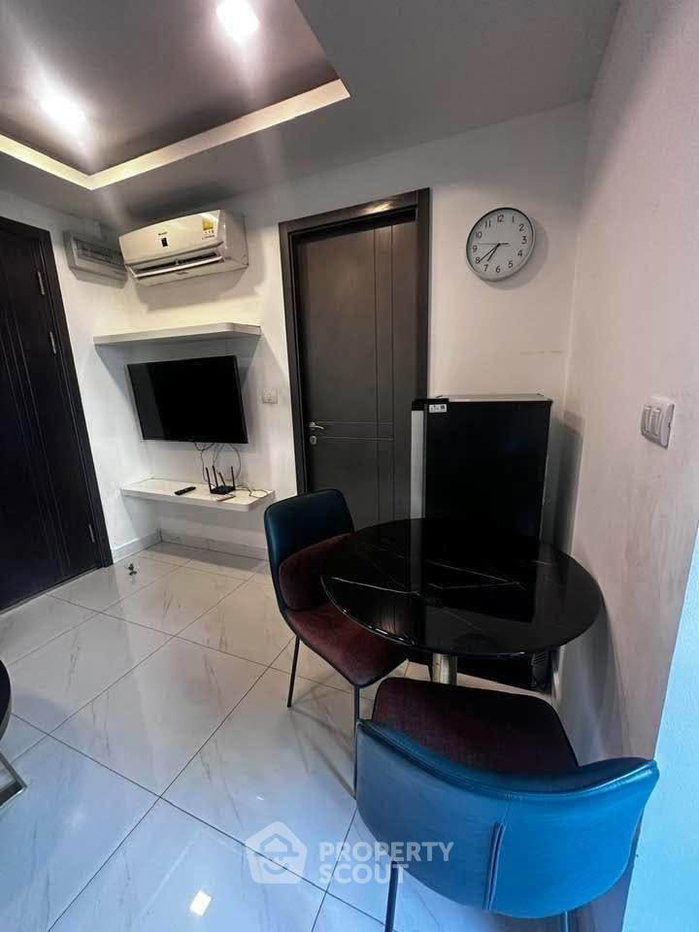 รูป คอนโดหนึ่งห้องนอน ขนาด 28 ตร.ม. ให้เช่า ที่ Arcadia Center Suites พระตำหนัก (ID 3304799) - รูปที่ 2/8