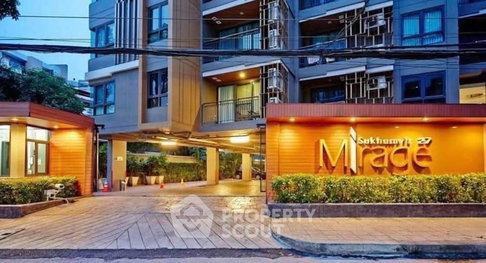 1-BR Condo at Mirage Sukhumvit 27 near BTS Asok (ID 3300126)