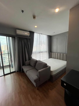 🔥Available for immediate move-in 🔥 #GO1968  IDEO Mix Sukhumvit 103 ✅ Add Line to schedule a viewing 🌸