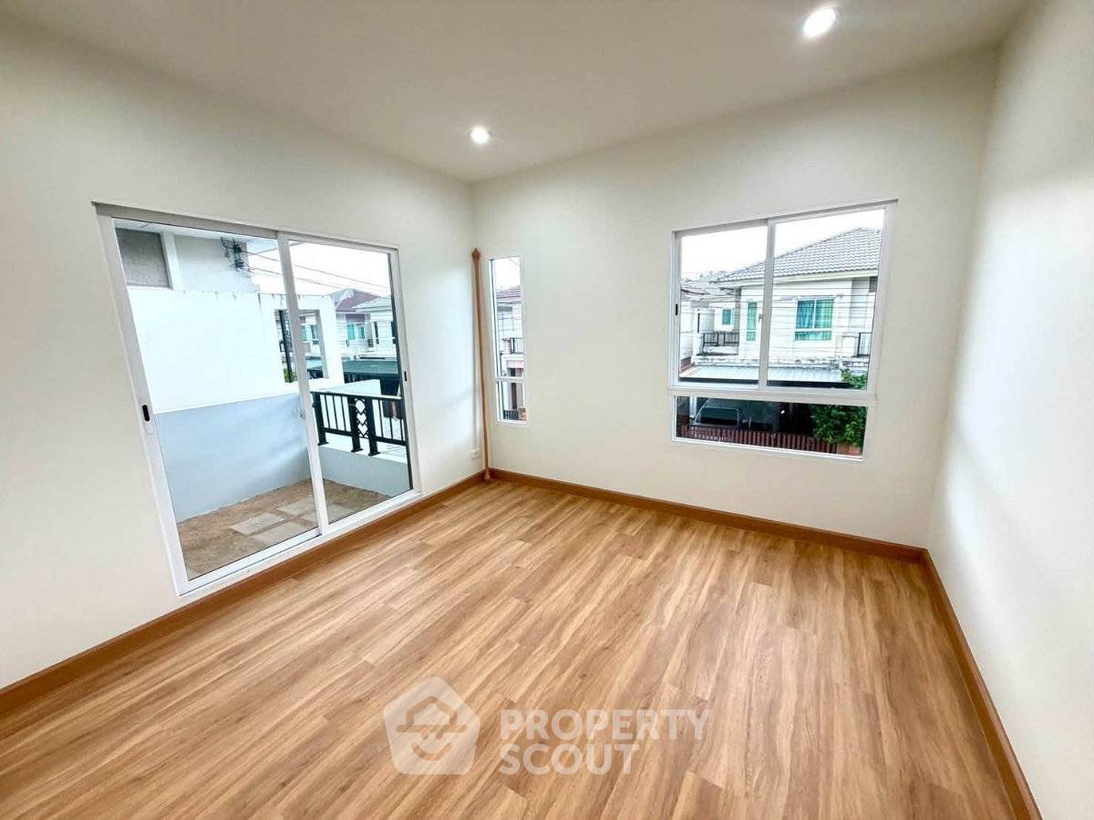 picture 3-BR House in Bang Kaeo (ID 3304196) - 8/10