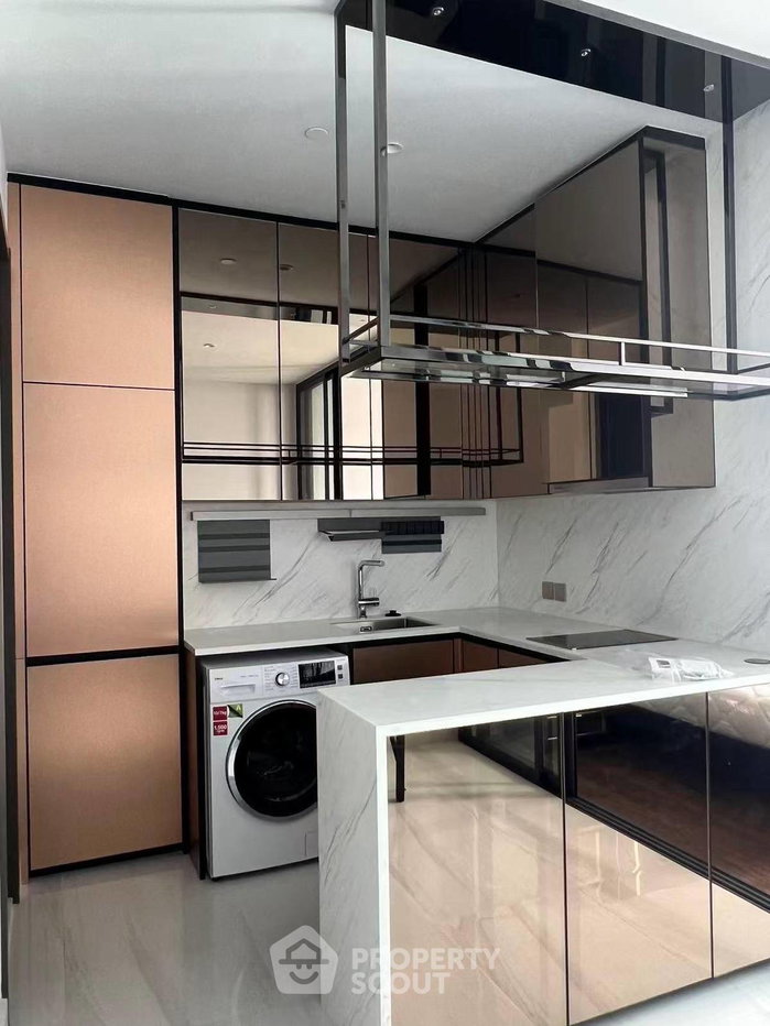 รูป ราคาดี คอนโด 1 ห้องนอน ชั้น 30 Supalai Icon Sathon ใกล้ MRT สีลม (ID 3191661) - รูปที่ 2/12