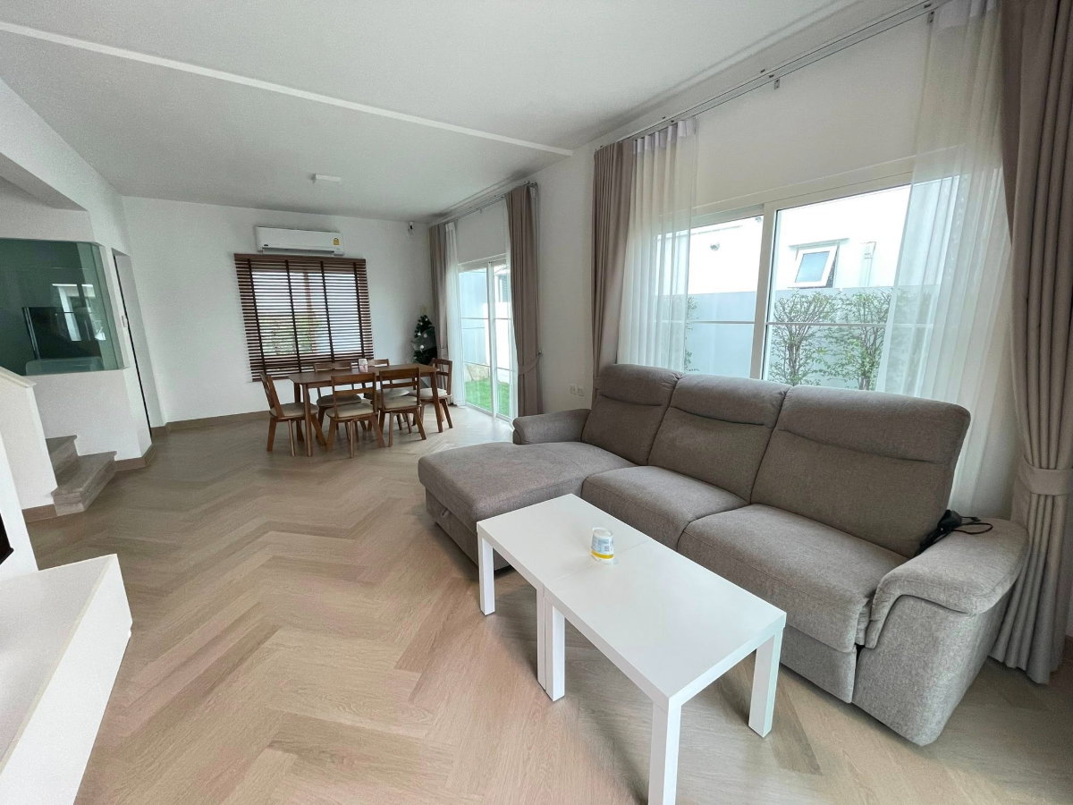 รูป UV01858 - Villaggio 2 Srinakarin - Bangna : MegaBangna - รูปที่ 3/12