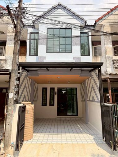 2-bed townhouse for sale, 16 sq wah, Sai Mai