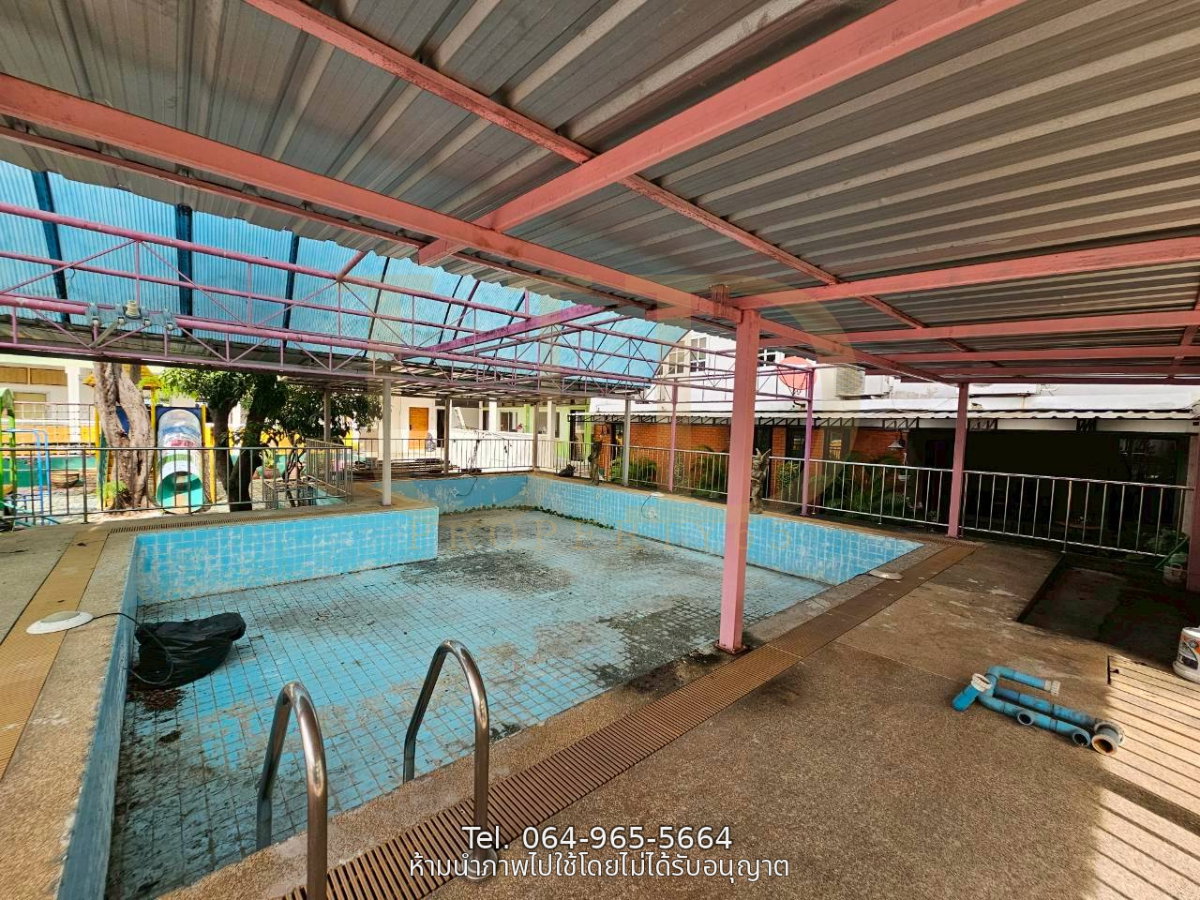 รูป 🔥 **ขายที่ดินพร้อมสิ่งปลูกสร้าง ทำเลดอนเมือง ใกล้สนามบินดอนเมือง** 🔥 🏢 **ที่ดิน 3 ไร่ 66 ตร.ว. พร้อมอาคาร 3 ชั้น 3 อาคาร** - รูปที่ 6/11