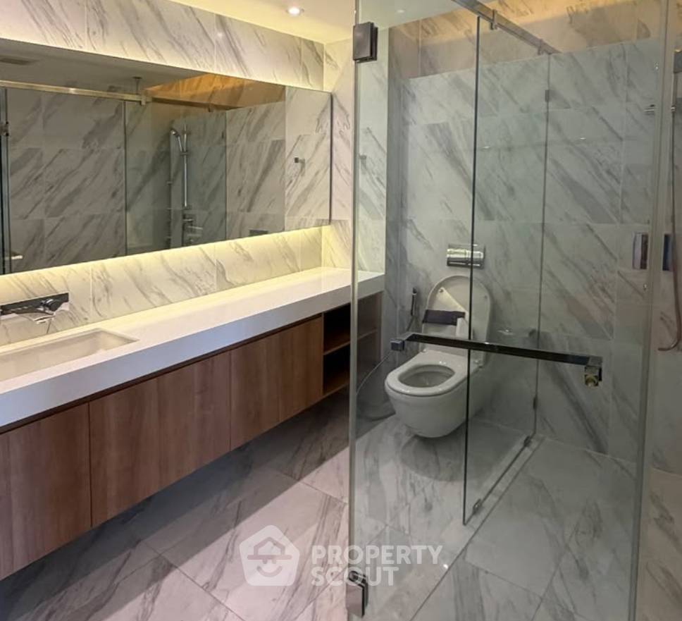 picture Pet-Friendly 1-BR Muniq Sukhumvit 23, 100m To MRT Sukhumvit (ID 3301167) - 4/5