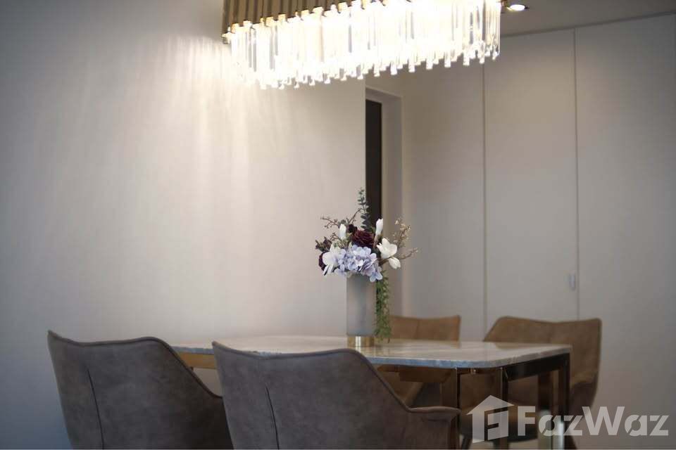 picture THE BEST LOCATION ON SATHORN : Luxury Condominium 1994776 - 6/14