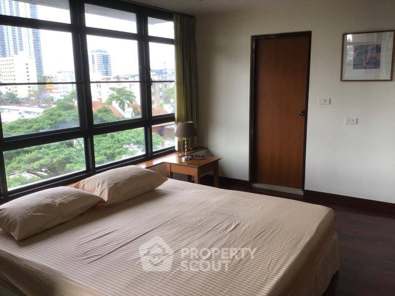 picture 2-BR Condo at Baan Chan Condominium close to Thong Lo (ID 2834755) - 2/5