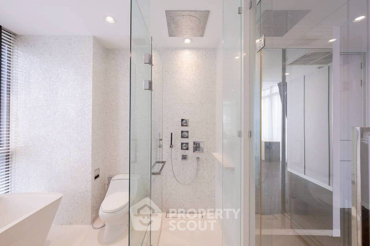 รูป คอนโด 2 ห้องนอน 138 ตร.ม. ขาย Vittorio Sukhumvit 39 ใกล้ BTS พร้อมพงษ์ 100 ม. (ID 3298640) - รูปที่ 15/36