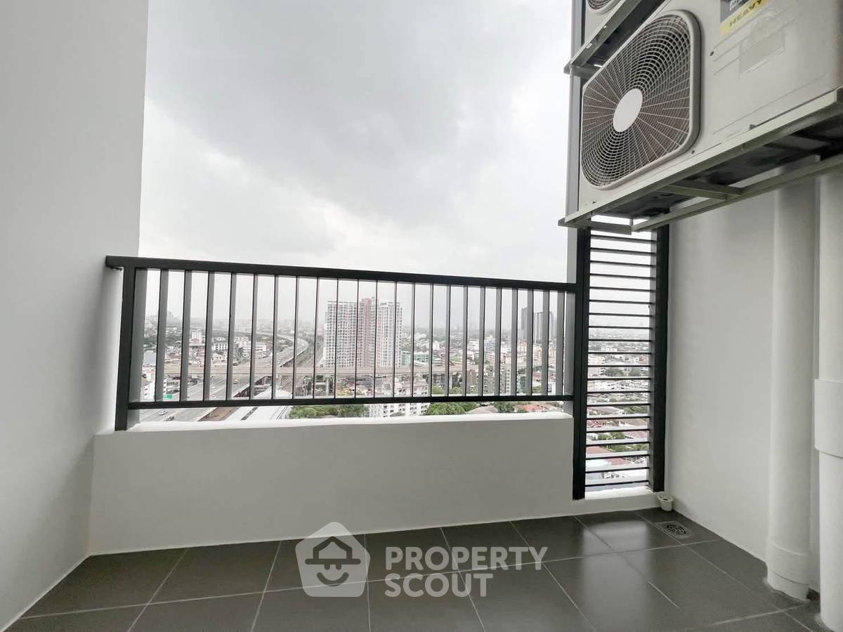 picture 21st-Floor 2-BR At Metro Sky Prachachuen Near MRT Bang Son (ID 3305520) - 16/16