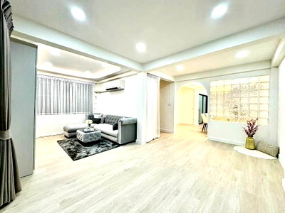 Houses for rent Pracha Uthit Huai Khwang : For rent, 2-story detached house, Huai Khwang-Sutthisan, fully furnished, ready to move in | near CBD Ratchada (H6960) 