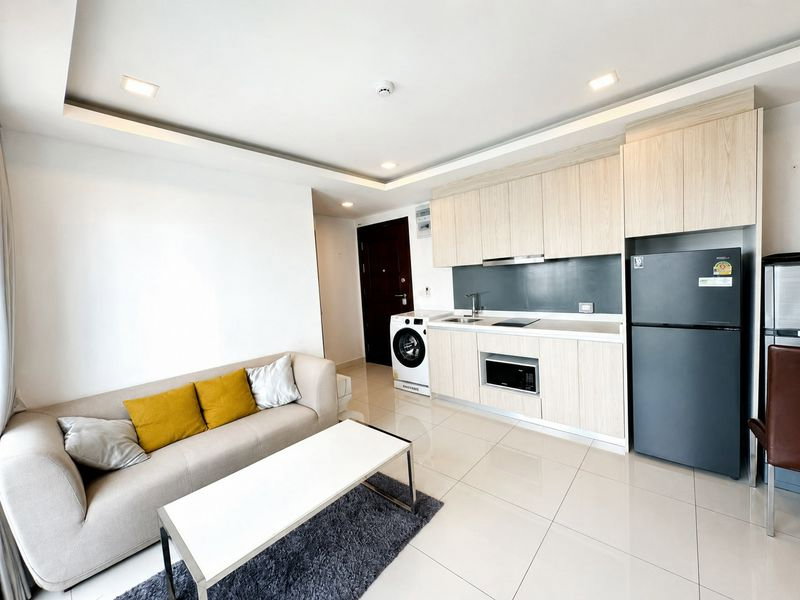 รูป ⛵ Arcadia Beach Resort ⛵ Pool view / 5F / 2bedrooms >> THB20,000/month彡 - รูปที่ 2/11