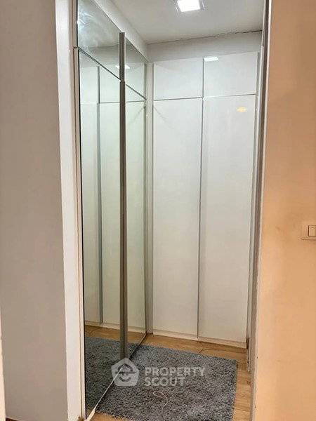 picture 2-BR Condo at Thru Thonglor in Bang Kapi (ID 2918583) - 2/8