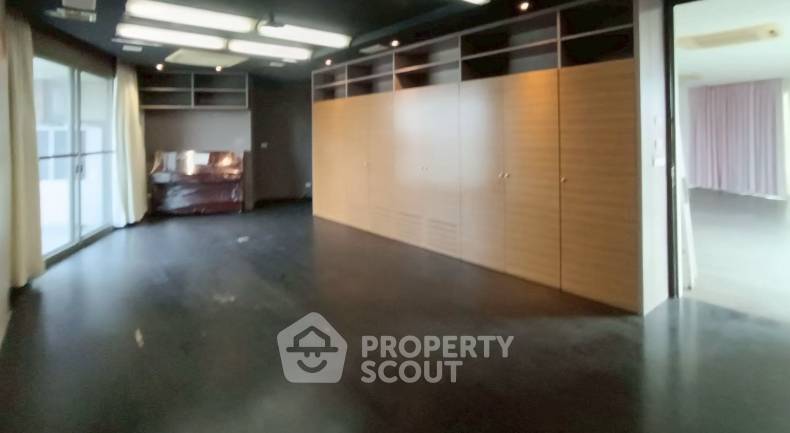 รูป คอนโด 3-ห้องนอน ที่ เดอะ เลค คอนโดมิเนียม เมืองทองธานี ใน บ้านใหม่ (ID 3157735) - รูปที่ 8/17
