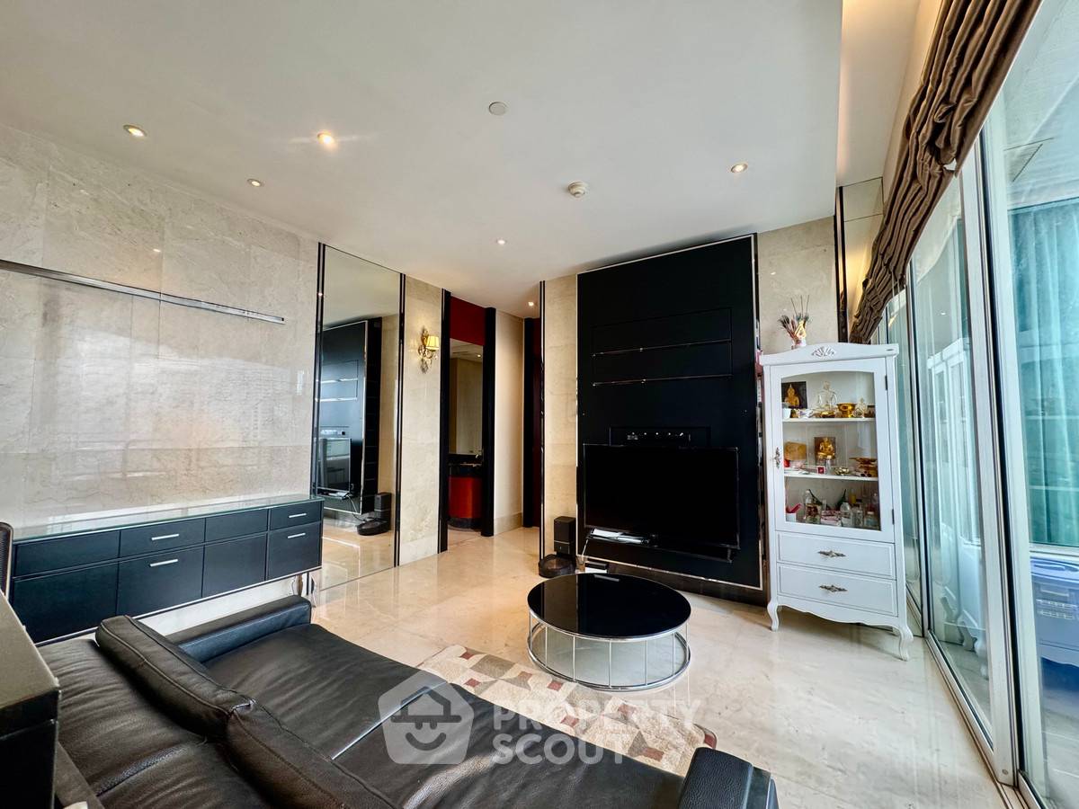 picture 2-BR Condo at The Infinity Condominium near BTS Chong Nonsi (ID 2648439) - 2/10