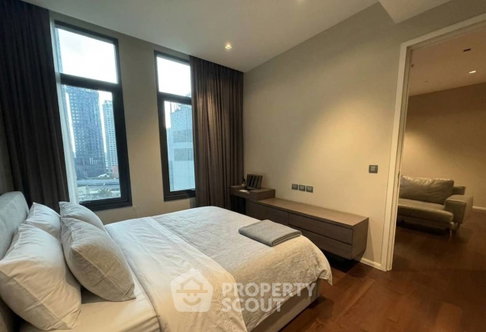 คอนโด 1 ห้องนอน ใกล้ BTS พร้อมพงษ์ เพียง 100 ม. The Diplomat 39 (ID 3305873)