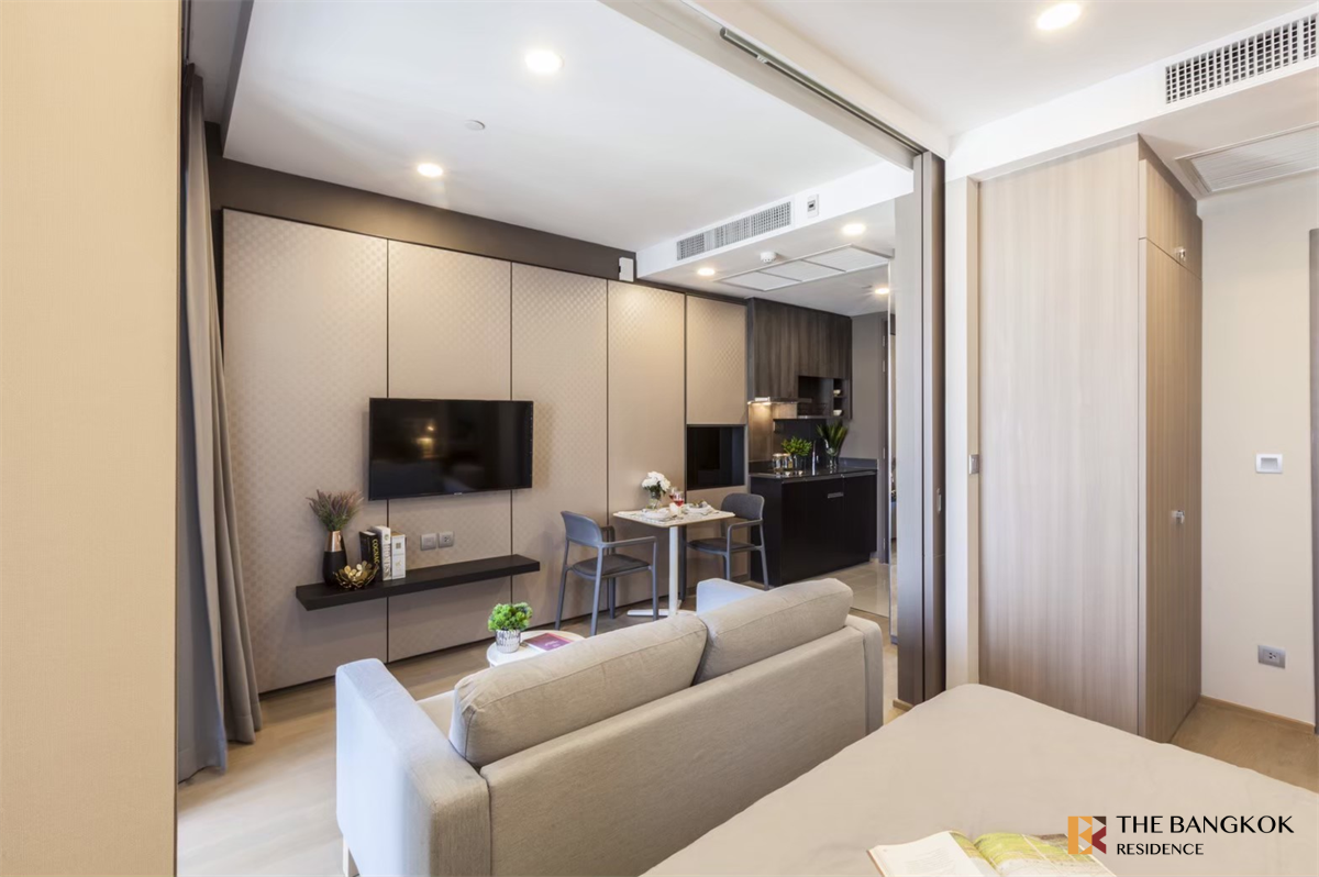 picture Beautiful Room, Good Condition Ashton Chula-Silom near BTS Sala Daeng - 7/10