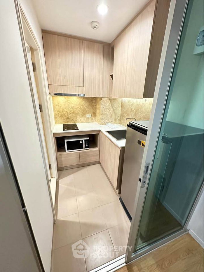 รูป คอนโด 1-ห้องนอน ที่ ลุมพินี เพลส ศรีนครินทร์-หัวหมาก ใกล้ ARL หัวหมาก (ID 3307046) - รูปที่ 3/7