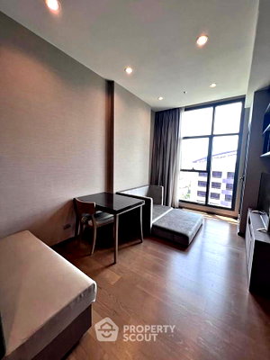 คอนโดให้เช่า : ห่าง BTS สุรศักดิ์ เพียง 90 ม. | คอนโด 1 ห้องนอน The Diplomat Sathorn (ID 3123075)