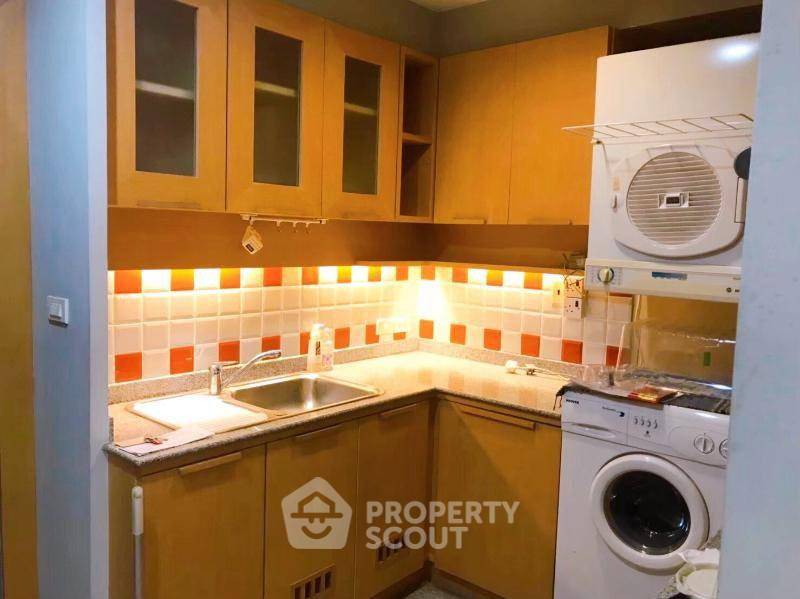รูป คอนโด 2-ห้องนอน ที่ อโศก เพลส ใกล้ MRT สุขุมวิท (ID 2918242) - รูปที่ 3/8
