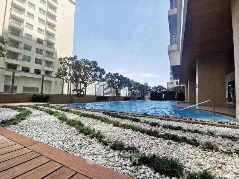 picture 2-BR Bright Sukhumvit 24 Condominium Near BTS Phrom Phong (ID 2918536) - 8/8