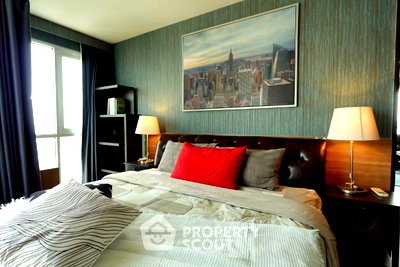 Condos for sale : 2-BR Condo at Rhythm Sathorn near BTS Saphan Taksin (ID 2165052)