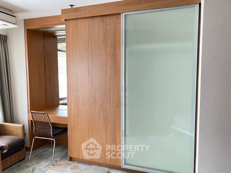 picture Spacious 2-BR 120 Sqm At Moon Tower Condominium Near BTS Thong Lor (ID 2834879) - 3/6