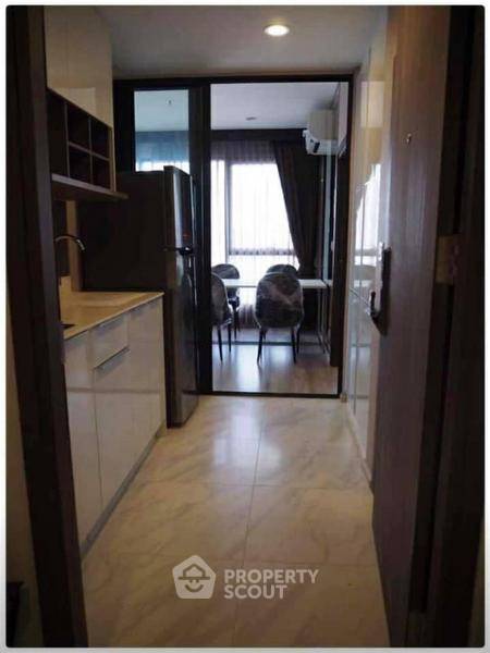 picture 2-BR Condo at Ideo Mobi Asoke near MRT Phetchaburi (ID 2835642) - 3/6