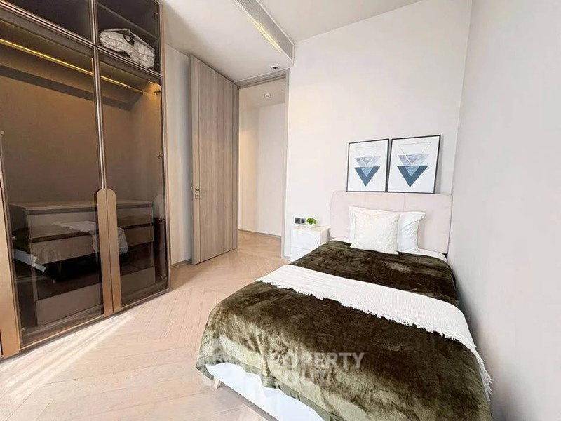 รูป ขายคอนโด 2 ห้องนอน The Reserve Sathorn ใกล้ BTS ศาลาแดง (ID 2918602) - รูปที่ 3/8